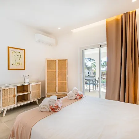 Casa Joaninha - Heated Pool - Algarve Villa Algoz