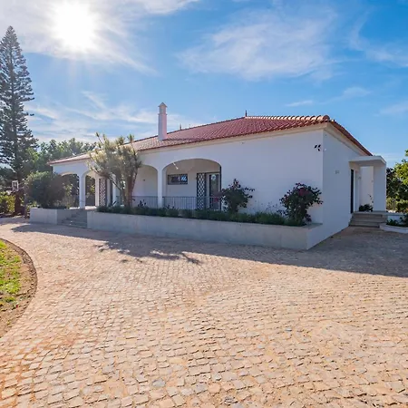Casa Joaninha - Heated Pool - Algarve Villa