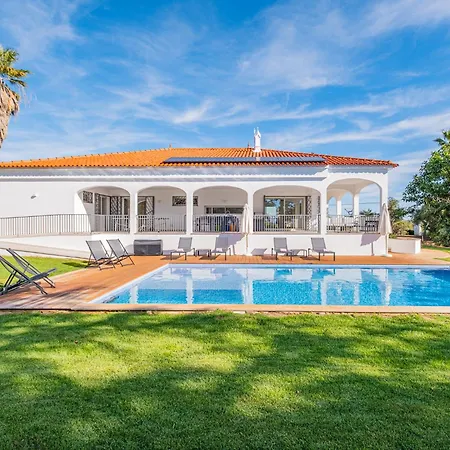 Villa Casa Joaninha - Heated Pool - Algarve
