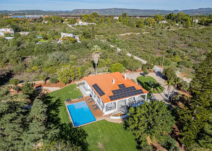 Casa Joaninha - Heated Pool - Algarve Villa Algoz