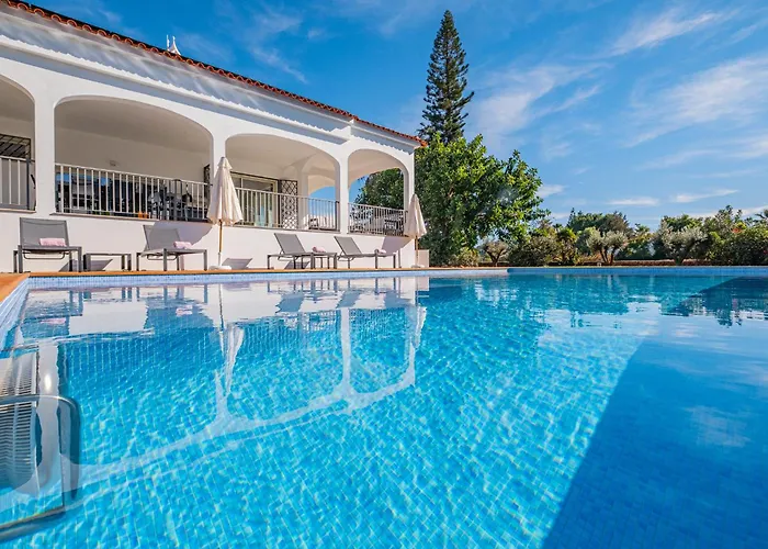 Villa Casa Joaninha - Heated Pool - Algarve