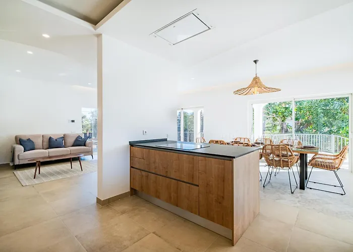 Casa Joaninha - Heated Pool - Algarve * Algoz