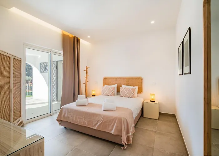 Casa Joaninha - Heated Pool - Algarve Villa *