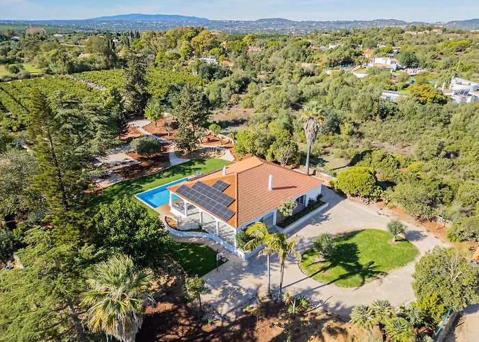 Casa Joaninha - Heated Pool - Algarve Villa Algoz