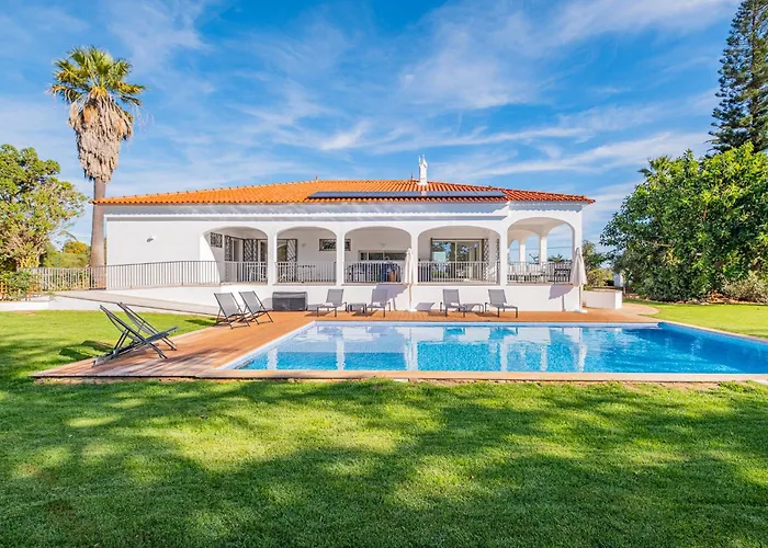 Villa Casa Joaninha - Heated Pool - Algarve