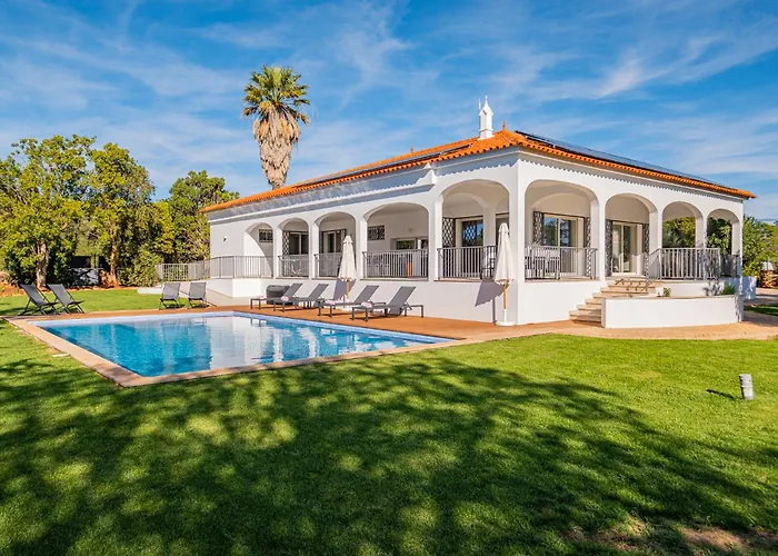 Casa Joaninha - Heated Pool - Algarve Villa *