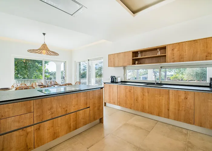 Villa Casa Joaninha - Heated Pool - Algarve