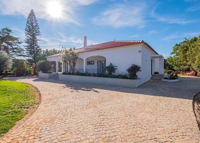 Casa Joaninha - Heated Pool - Algarve Villa